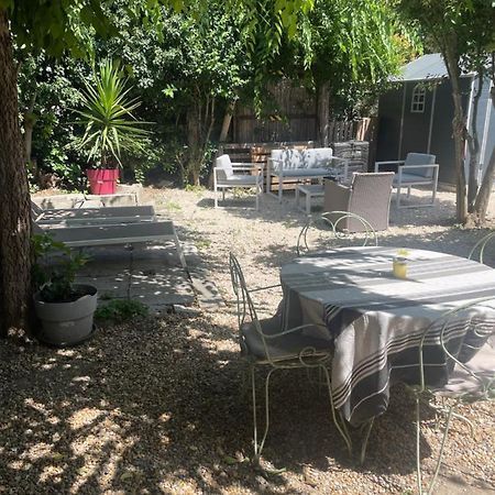 Appartement Avec Jardin En Ville LʼIsle-sur-la-Sorgue Εξωτερικό φωτογραφία